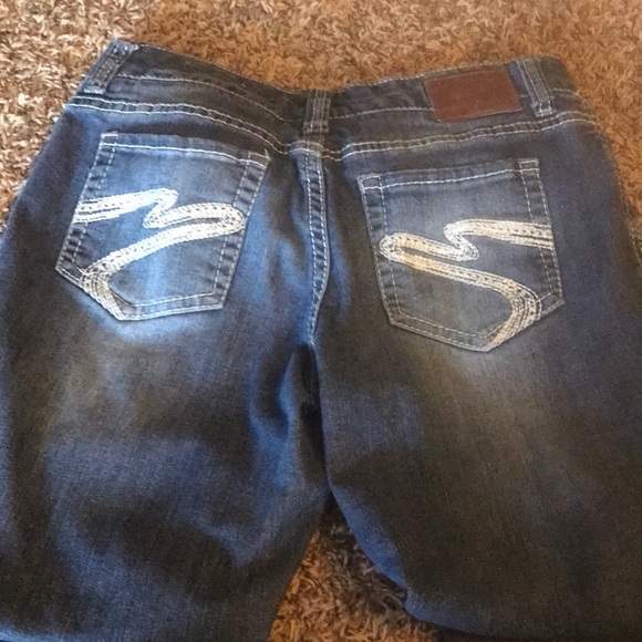 Maurice’s size 3/4 jeans - Picture 6 of 7